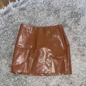 FASHION NOVA Leather skirt NEW